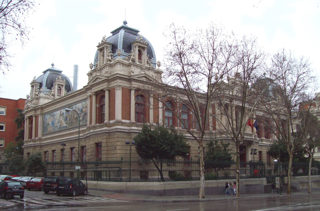 Edificio ETSIM (Escuela Técnica Superior de Ingenieros de Minas y Energia de Madrid). Celebración 30 Aniversario SEDPGYM.