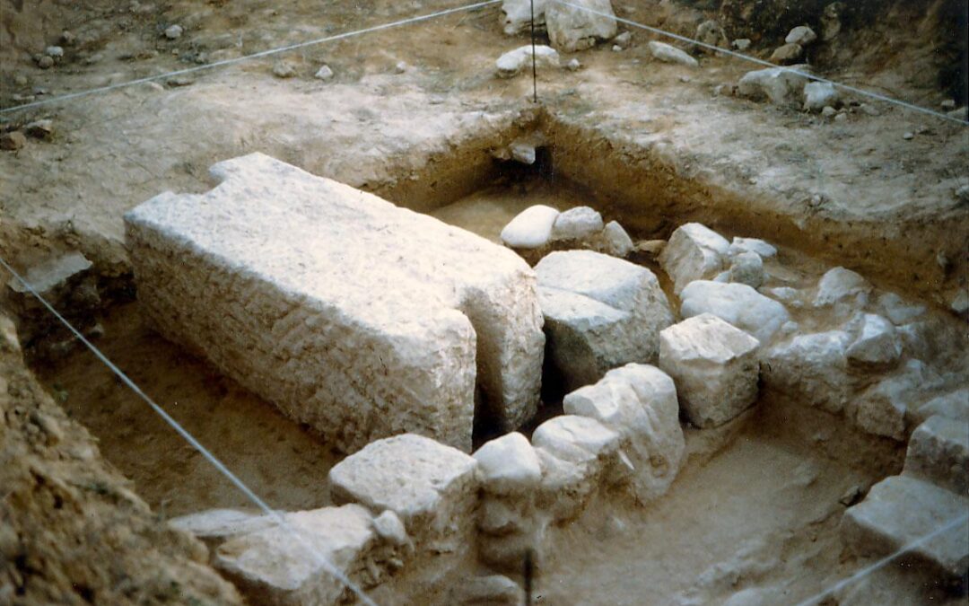 Nuevos datos sobre la estela funeraria de Vinebre, la ribera d’Ebre, en el contexto de la epigrafía de época romana en la península Ibérica