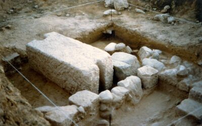 Nuevos datos sobre la estela funeraria de Vinebre, la ribera d’Ebre, en el contexto de la epigrafía de época romana en la península Ibérica