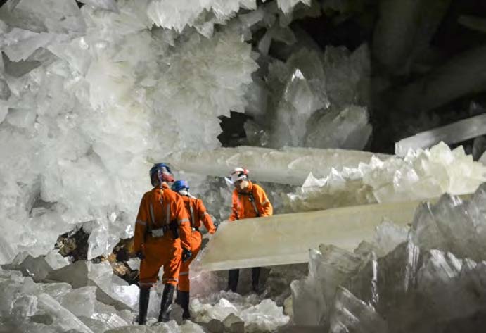 Megacristales de Selenita de la Mina Naica